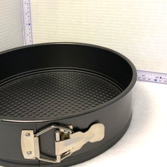 Non-Stick Carbon Steel Springform Pan, 10-Inch - Picture 2 of 5